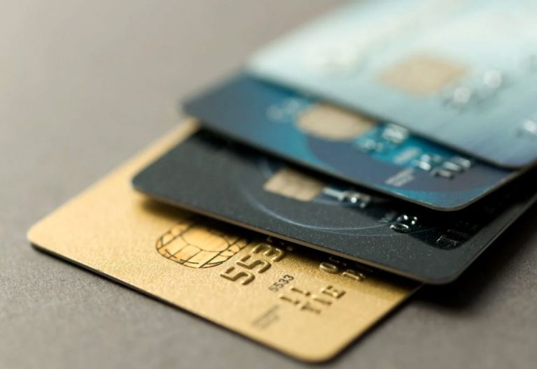 Τράπεζες: Εξόφληση της Εφορίας με ευκολίες πληρωμής