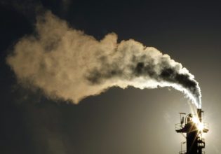 Ενεργειακή κρίση: Αγώνας δρόμου να γεμίσουν οι αποθήκες φυσικού αερίου της ΕΕ