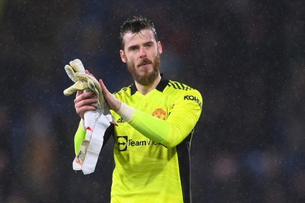 Μυθική γκάφα του Ντε Χέα και 1-0 η Μπρέντφορντ (vid)