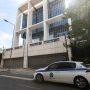 Εφετείο Αθηνών: Βρέθηκαν ναρκωτικά στο αμάξι που εισέβαλε στο πάρκινγκ