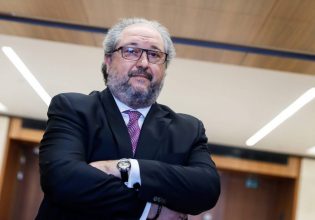 Μπόρις Μιντς: Ένας Ρώσος δισεκατομμυριούχος τολμά να βγάλει γλώσσα στον Πούτιν