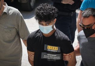 Γυναικοκτονία στο Περιστέρι: Μαλώσαμε και της έκλεισα τη μύτη και το στόμα – Τι είπε στους αστυνομικούς ο 20χρονος