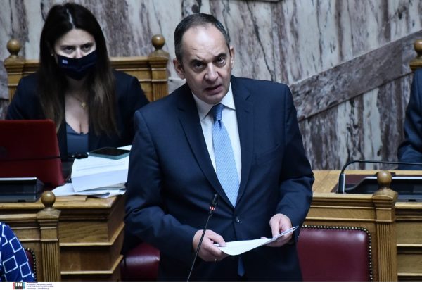 Πλακιωτάκης: Η Τουρκία πολλές φορές διευκολύνει τη δράση των κυκλωμάτων διακίνησης μεταναστών