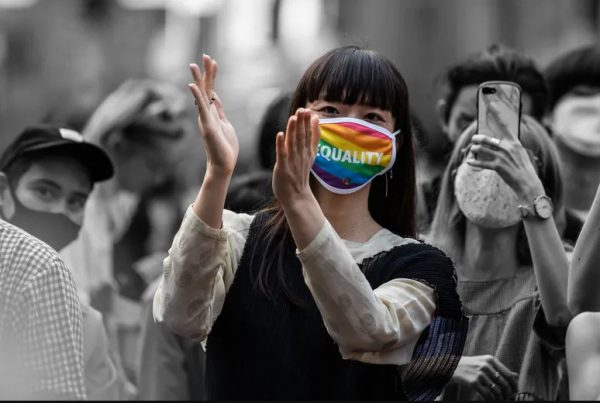 Ιαπωνία: Δικαστήριο δεν αναγνωρίζει τρανς γυναίκα ως μητέρα του παιδιού της