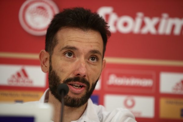 Ολυμπιακός: Αυτή είναι η πρώτη ενδεκάδα του Κορμπεράν