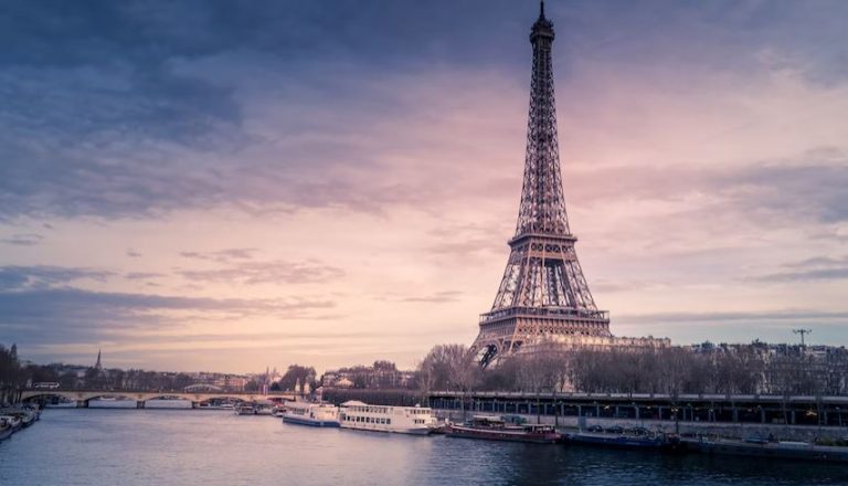 Παρίσι: Κλιματική αλλαγή vs ενεργειακής κρίσης