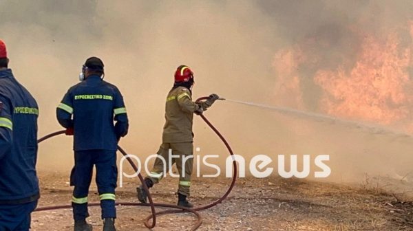 Ηλεία: Φωτιά στη Σπιάτζα – Παραλίγο να καεί όχημα της Πυροσβεστικής