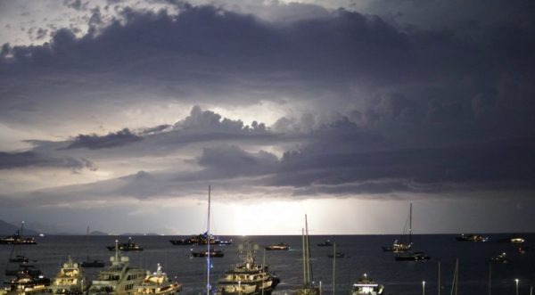 Καιρός: Αλλαγή του καιρού τη νέα εβδομάδα με βροχές, καταιγίδες και χαλαζοπτώσεις