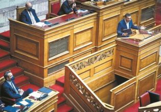 Η ώρα των αναμετρήσεων στη Βουλή
