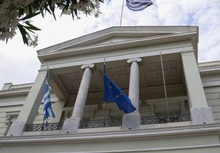 To ΥΠΕΞ για τον Γκορμπατσόφ: Ένας μεγάλος Ευρωπαίος που προώθησε τον εκδημοκρατισμό της χώρας του