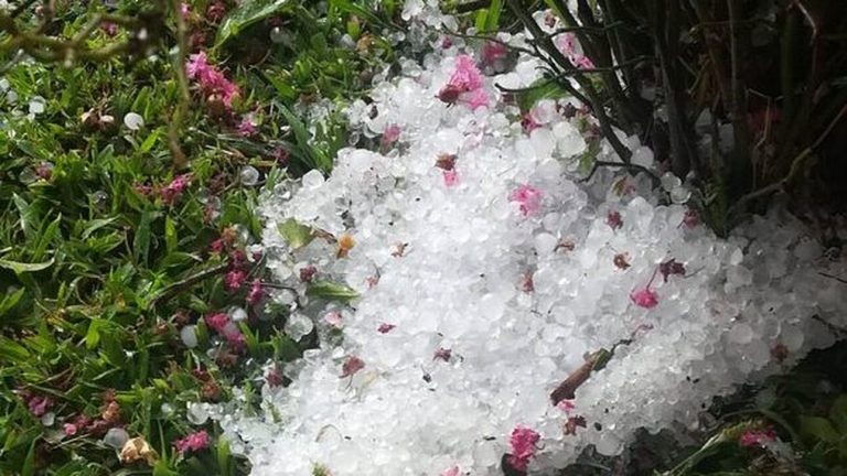 Κακοκαιρία: Χαλάζι στην Ημαθία – Καταστροφές στα ορεινά χωριά Βέροιας