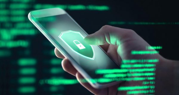 Μην εθιστούμε στην ιδέα της παρακολούθησης