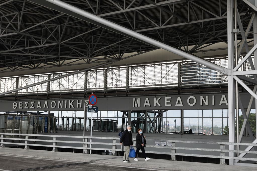 Θεσσαλονίκη: Τον έκαναν «τσακωτό» στο αεροδρόμιο – Είχε πλαστή ταυτότητα