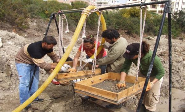 Συγκλονιστικό: Ο δορυφόρος έδειξε πέντε ελληνοκύπριους αγνοούμενους από το 1963