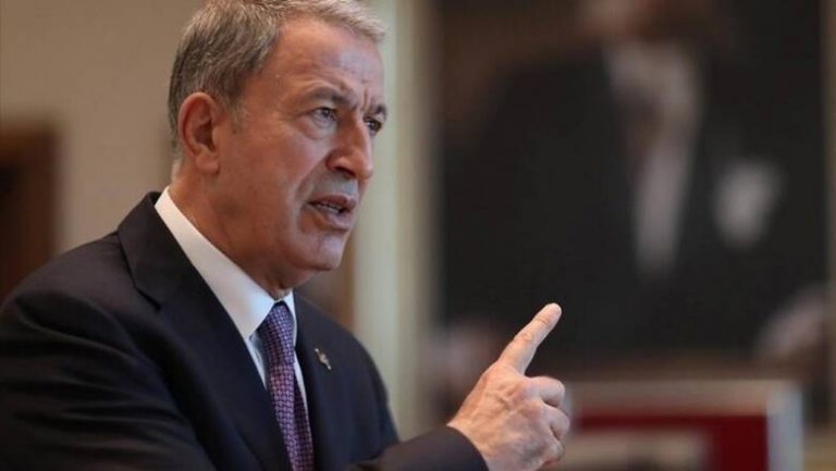 Τα επτά στάδια μιας εθνικής ψύχωσης