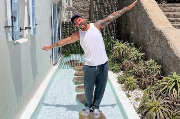 Δημήτρης Αλεξάνδρου: Ατύχημα στις διακοπές του – Μεταφέρθηκε στο νοσοκομείο