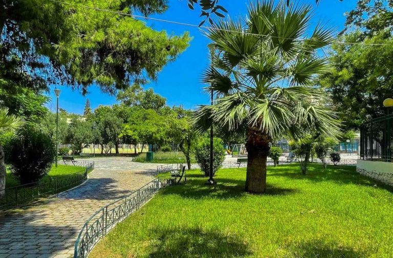 Δήμος Αθηναίων: Δεκαεννέα «πράσινες» αναπλάσεις μέσα στον Αύγουστο στις γειτονιές της Αθήνας