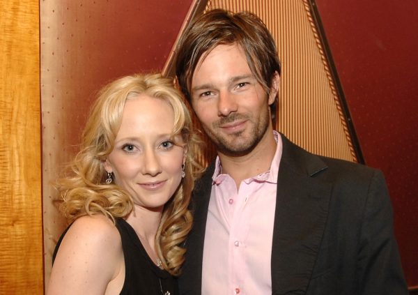 Αν Χεκ: Η σπαρακτική ανάρτηση του πρώην συζύγου της για τον θάνατό της