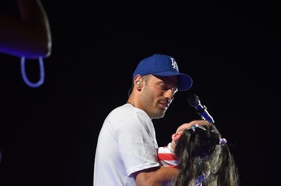 Κωνσταντίνος Αργυρός: Συγκλονίζει η μητέρα της μικρής με μυϊκή ατροφία – Η κίνηση του τραγουδιστή που τους ξάφνιασε