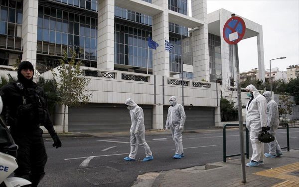 Εφετείο: Ποιος είναι ο πρώην παίκτης ριάλιτι που εισέβαλε στο πάρκινγκ