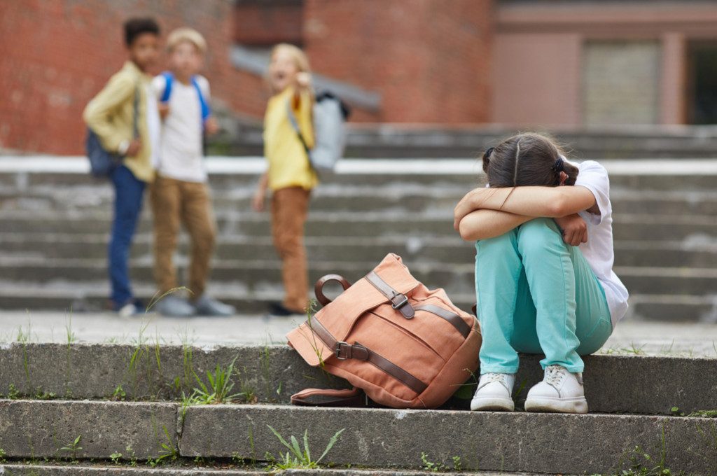 Υπόθεση bullying: «Μου κατέστρεψαν το παιδί, πάθαινε κρίσεις πανικού, απομονωνόταν»