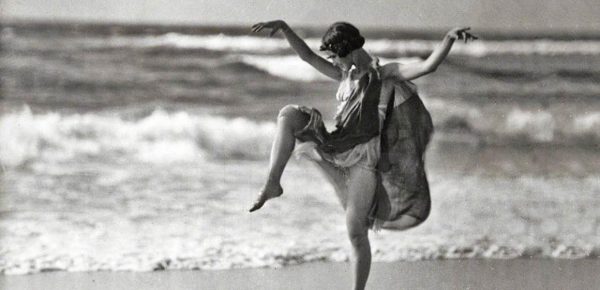 Ανακαινίζεται το σπίτι της Ντάνκαν στο Βύρωνα – Η ξυπόλητη χορεύτρια που στραγγαλίστηκε με το φουλάρι της