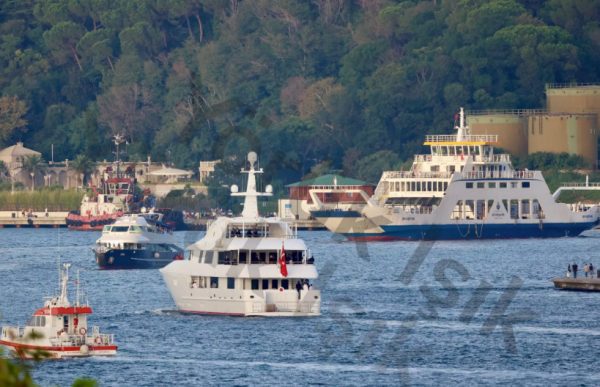 Τουρκία: Αποκαλύφθηκε το 50 μέτρων τετραώροφο πλωτό παλάτι του Ερντογάν (βίντεο)