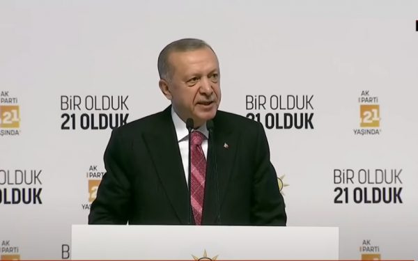 Ερντογάν: Αδέλφια μου, είναι γνωστό πως μας περιμένει ένας τάφος δύο κυβικών μέτρων