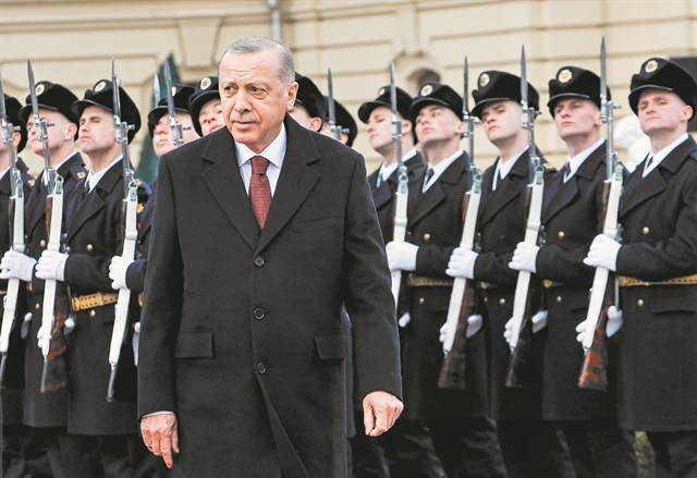 Ο Ερντογάν βλέπει την Ελλάδα  ως... άντρο τρομοκρατών