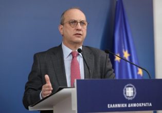 Οικονόμου για υποκλοπές: Διάφοροι απεργάζονται σχέδια ανωμαλίας για τη χώρα