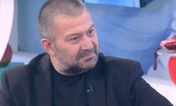 Συγκλονίζει ο Ματθαίος Γιαννούλης: «Έφυγε» μέσα στα χέρια μου από ιατρικό λάθος