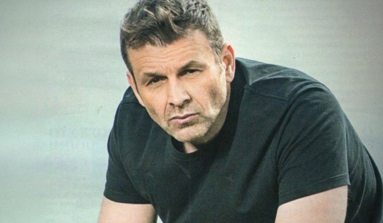 Απόλυτος ο Απόστολος Γκλέτσος στο ενδεχόμενο ενός ακόμη γάμου: «Εγώ έχω κορίτσι…»