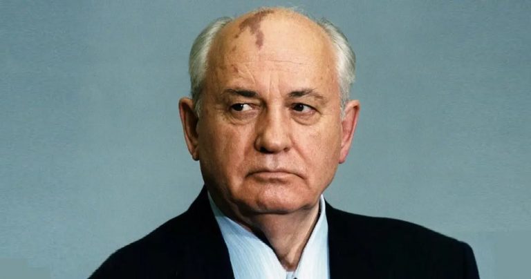 Μιχαήλ Γκορμπατσόφ: Όταν διαφήμιζε Pizza Hut και τις Louis Vuitton – Τα σχόλια από τους αντιπάλους του