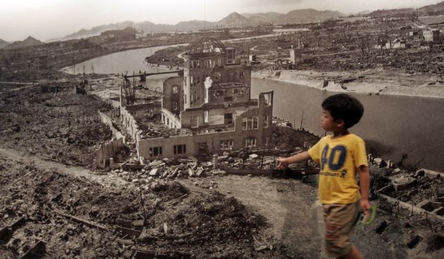 6/8/1945: Η μέρα που το αμερικανικό βομβαρδιστικό «Enola Gay» σκόρπισε τον θάνατο στη Χιροσίμα