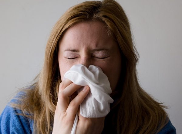 Κοροναϊός: Αποτελεσματικό μόνο στους 65 και άνω το χάπι της Pfizer, δείχνει μεγάλη μελέτη