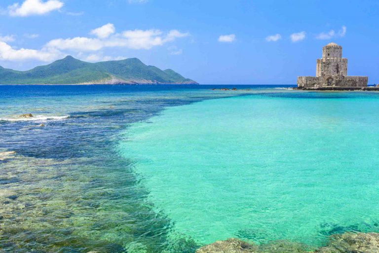 Οι συναρπαστικές παραλίες της Δυτικής Πελοποννήσου