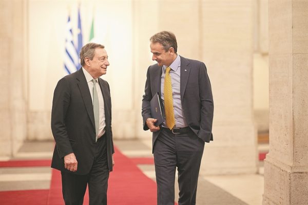 Γιατί η Ελλάδα φοβάται την «ιταλοποίηση» και τα σενάρια ακυβερνησίας