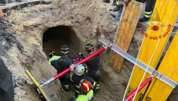 Ιταλία: Ετοίμαζε ριφιφί σε τράπεζα αλλά κατέρρευσε επάνω του η σήραγγα που έσκαβε