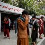Αφγανιστάν: Έφθασαν τους 21 οι νεκροί από την έκρηξη σε τζαμί της Καμπούλ