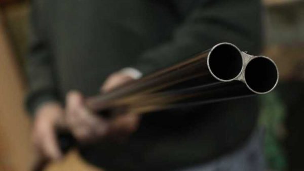 Αλεποχώρι: «Τα παιδιά μπήκαν στην αυλή για παιχνίδι», λέει ο θείος του ανήλικου που πυροβόλησε ο 70χρονος