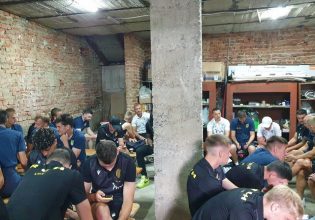 Από το γήπεδο στο καταφύγιο οι παίκτες της Μέταλιστ και της Λβιβ (pics, vids)