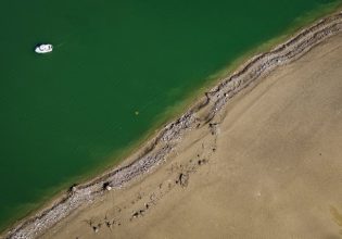 Ελβετία: Η στάθμη του νερού σε τέσσερις μεγάλες λίμνες είναι στα πιο χαμηλά επίπεδα για τον μήνα Αύγουστο