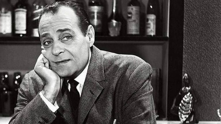 «Ο Λάμπρος Κωνσταντάρας στην κανονική ζωή δεν ήταν αυτό που βλέπουμε στις ταινίες»