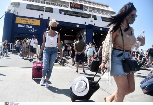 Τουρισμός: Κορυφώνεται η έξοδος των αδειούχων του Αυγούστου