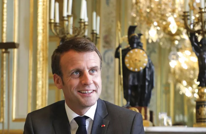 DW: Ο Εμανουέλ Μακρόν θέλει να γίνει διαμορφωτής της Ευρώπης – Μπορεί να τα καταφέρει ο πρόεδρος της Γαλλίας;