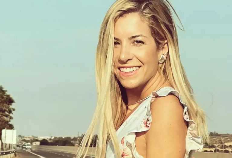 Η Μαρία Αναστασοπούλου φωτογραφίζεται με τον σύντροφο της