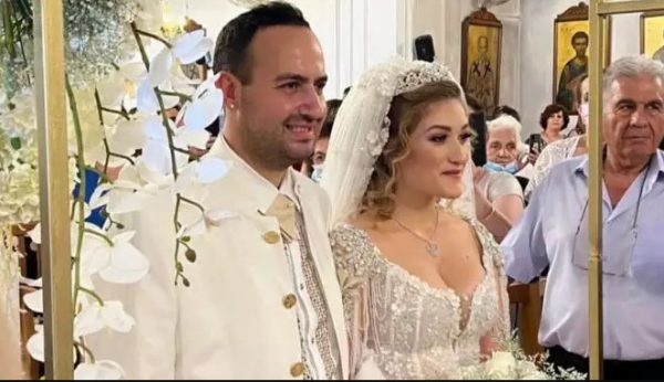 Μαυρίκιος Μαυρικίου: Ο γάμος υπερπαραγωγή με την Ιλάειρα Ζήση – Δείτε βίντεο