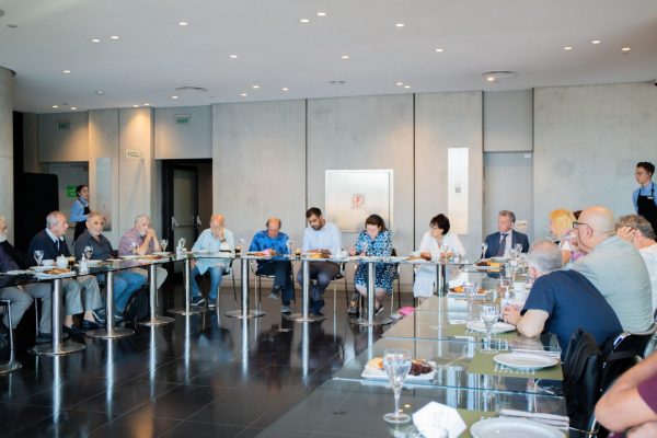 Συνάντηση Μενδώνη και ΝΔ με εκπροσώπους καλλιτεχνών