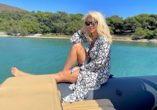 Ελένη Μενεγάκη: Μετά την Άνδρο στο Ιόνιο για tour με το φουσκωτό