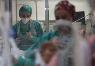 Κοροναϊός: Στα 500.000 τα ενεργά κρούσματα – Το μεγαλύτερο κύμα πανδημίας μέχρι τώρα
